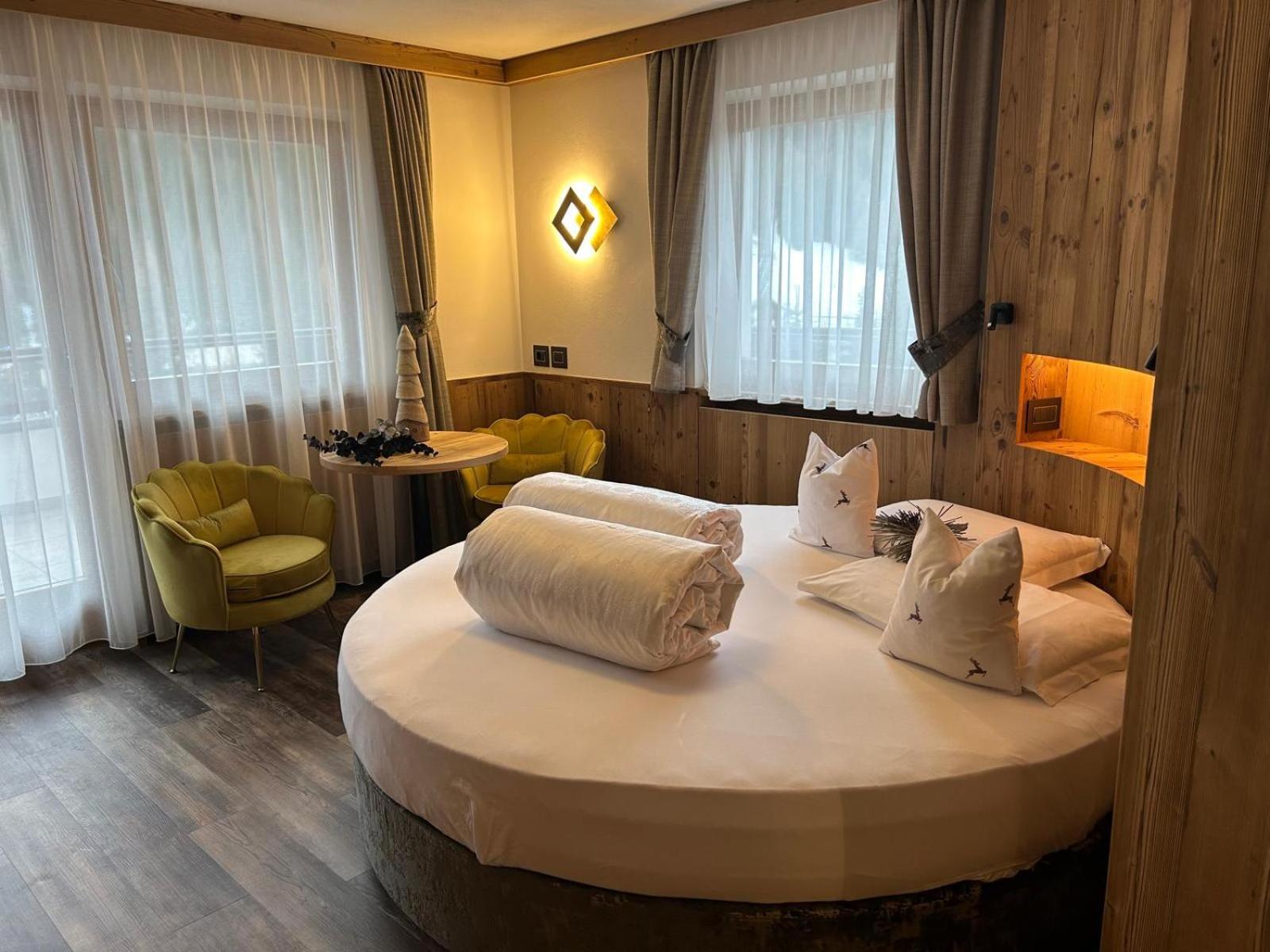 סלבה די ואל גרדנה Hotel Muliac מראה חיצוני תמונה